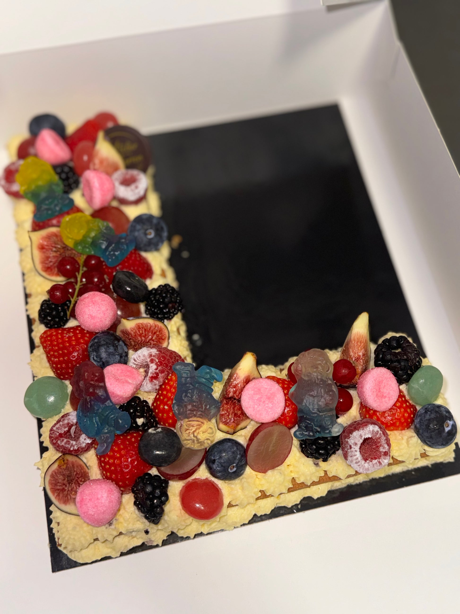 Letter Cake - L'atelier de Warren