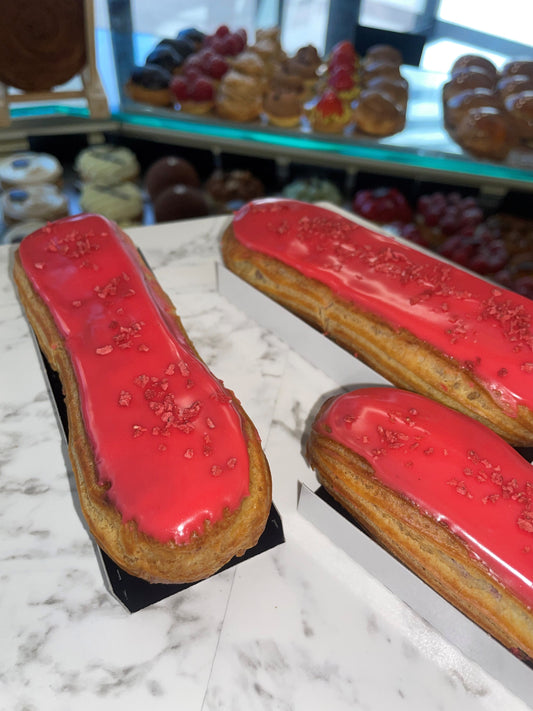 Éclair Fruits Rouges - L'atelier de Warren