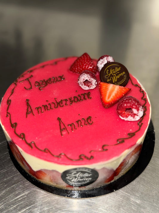 Fraisier Pâte d'Amandes - L'atelier de Warren